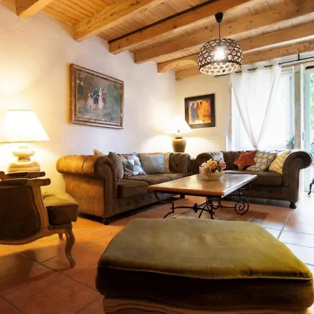 Cottage Ceyzerieu