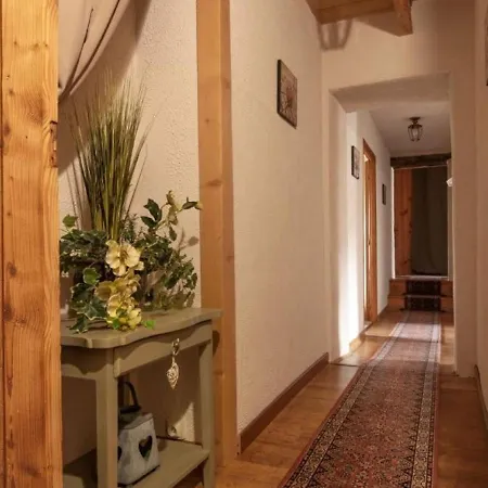 Hébergement de vacances Cottage Ceyzerieu *